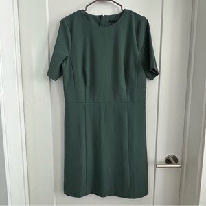 Women’s Ann Taylor Dress